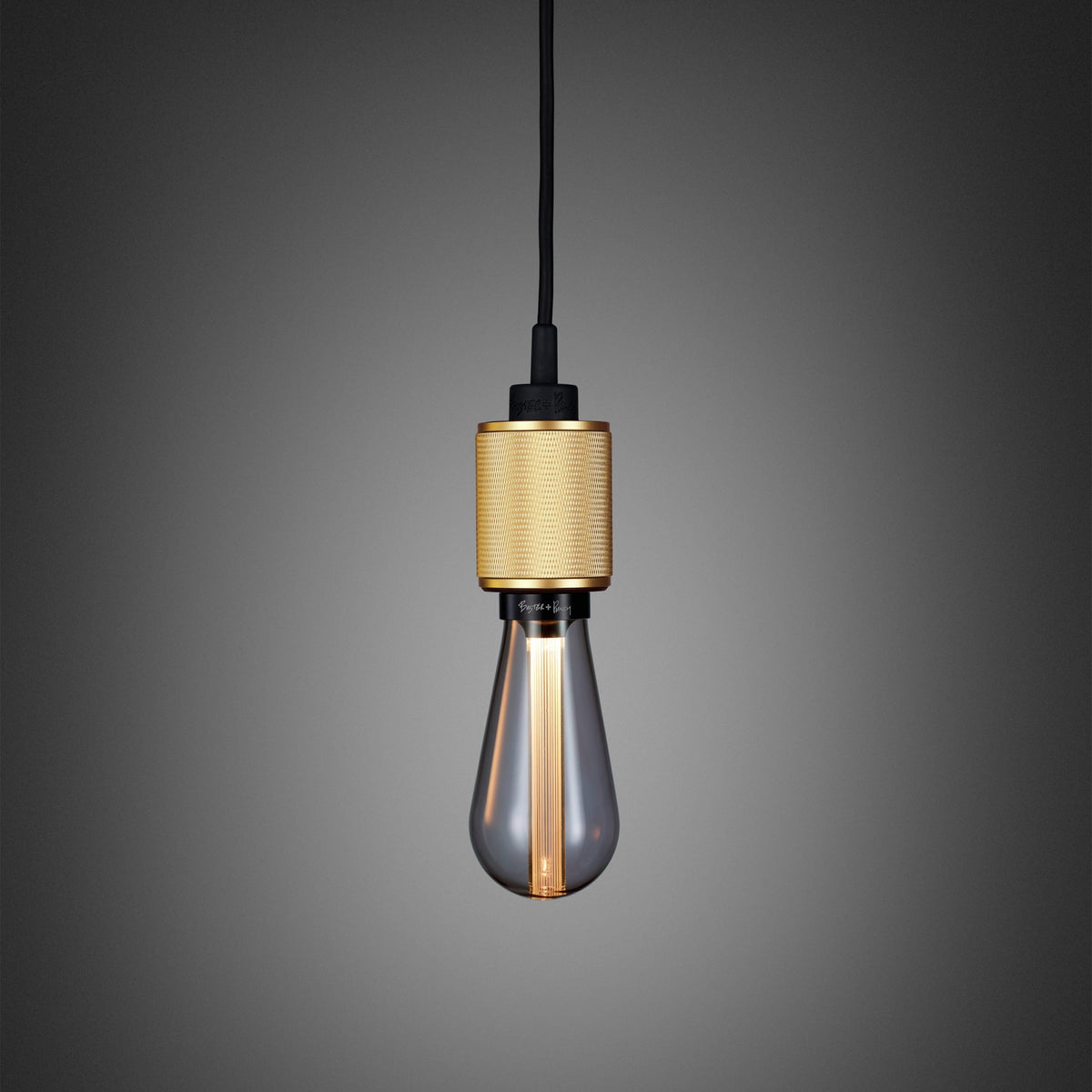 B+P Heavy Metal Pendant Light Cross | Black